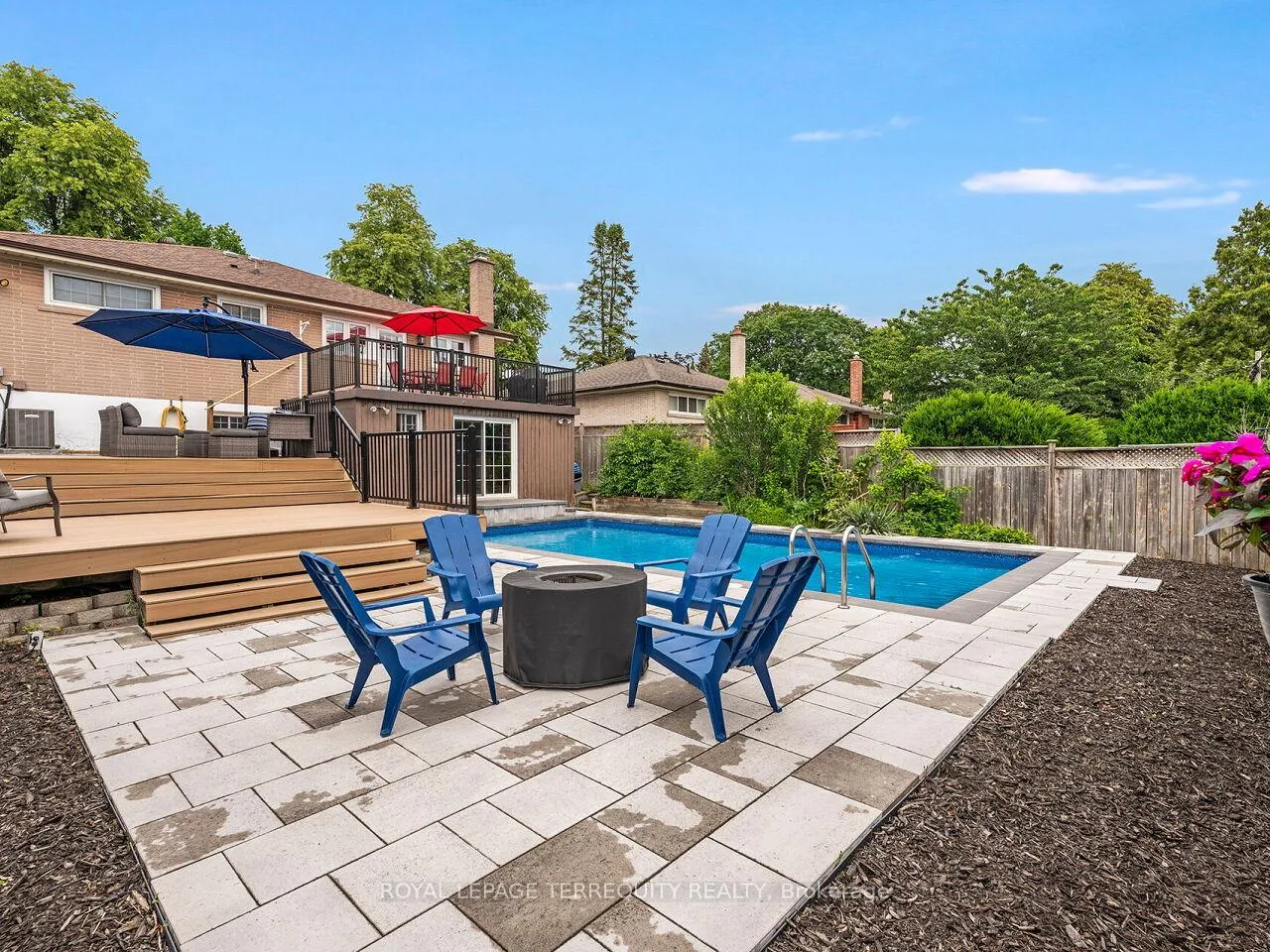 Photo 36 of 33 Ludgate Drive, Etobicoke, Rexdale-Kipling — HOMEH