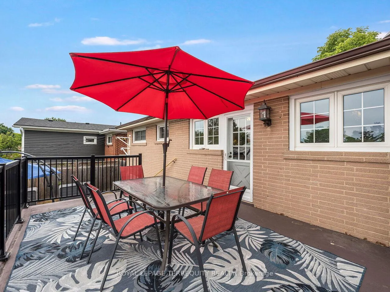 Photo 45 of 33 Ludgate Drive, Etobicoke, Rexdale-Kipling — HOMEH