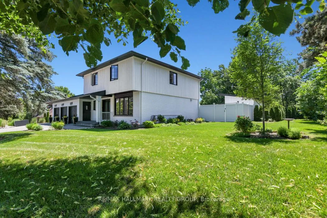 Photo 50 of 2 Swans Way N, Ottawa, Rothwell Heights — HOMEH