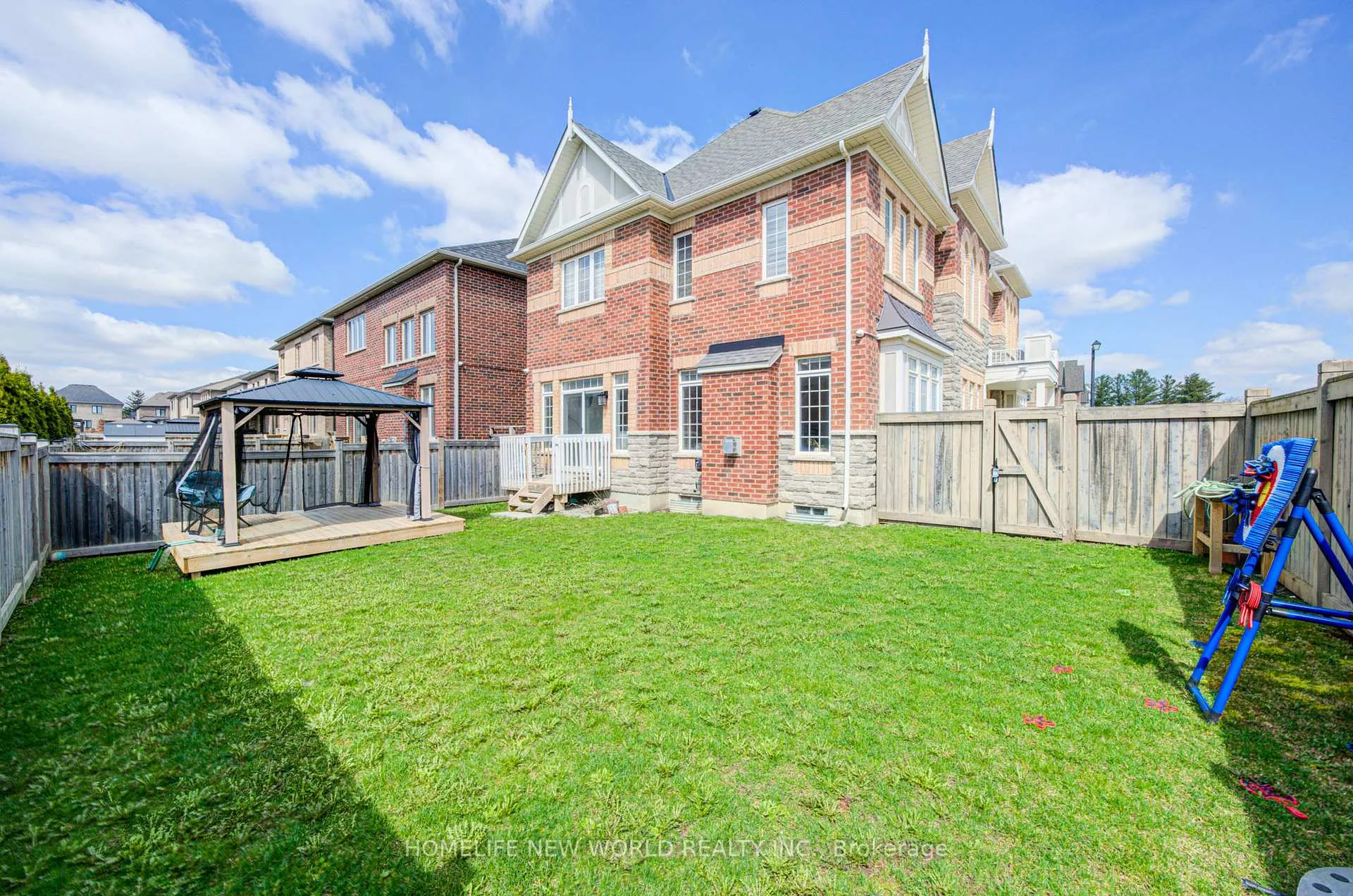 Photo 22 of 1 Stilton Avenue, Vaughan, Kleinburg — HOMEH