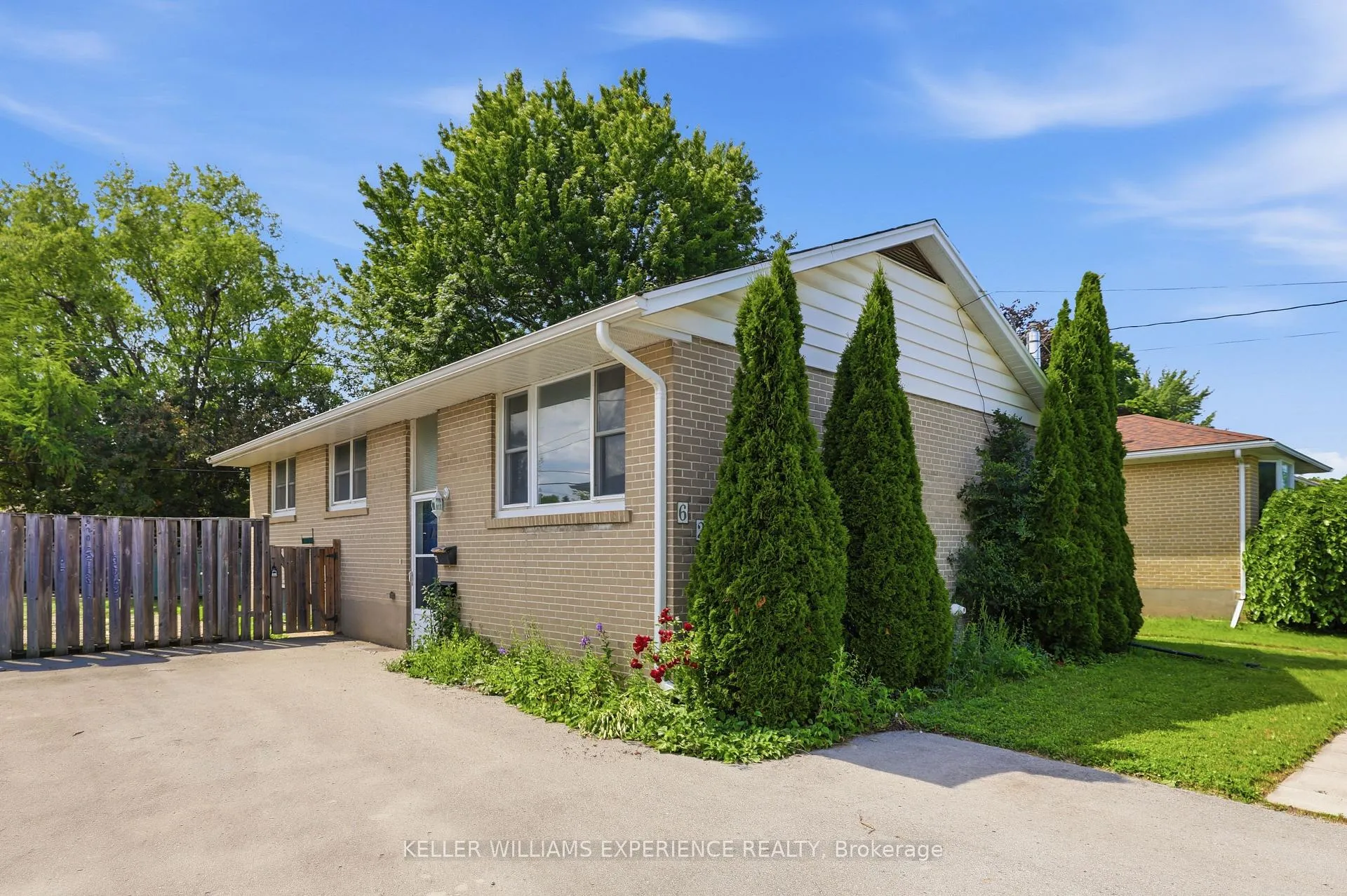 Photo 3 of 620 Oak Street, Collingwood — HOMEH