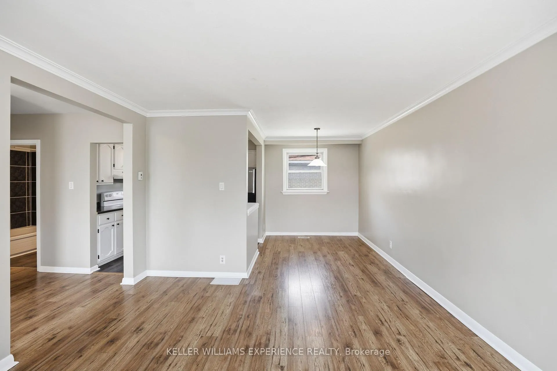 Photo 14 of 620 Oak Street, Collingwood — HOMEH