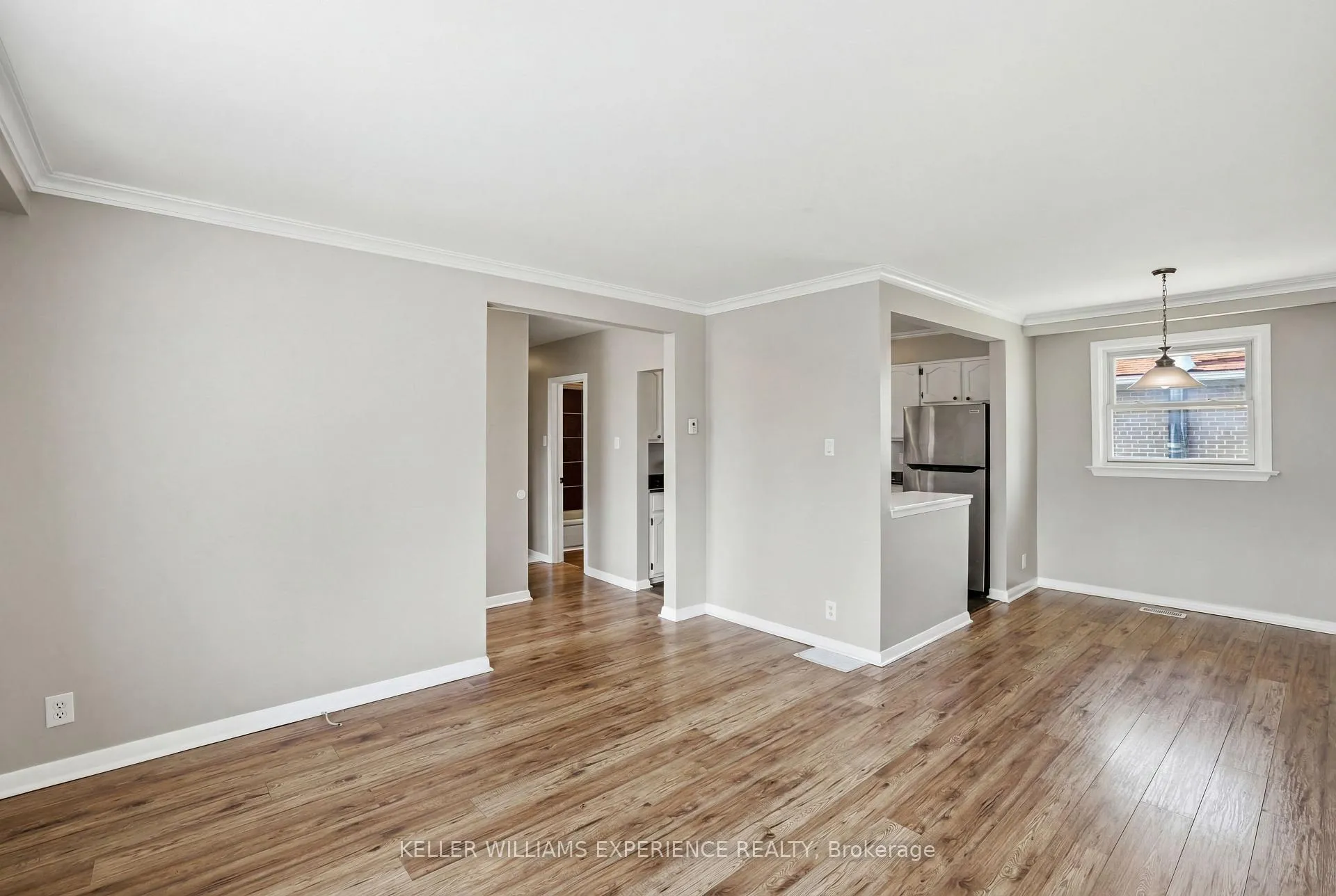 Photo 15 of 620 Oak Street, Collingwood — HOMEH