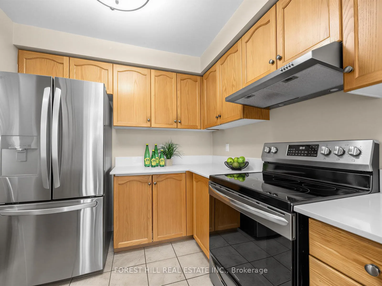 Photo 17 of 39 Prairie Rose Circle, Brampton, Sandringham-Wellington — HOMEH