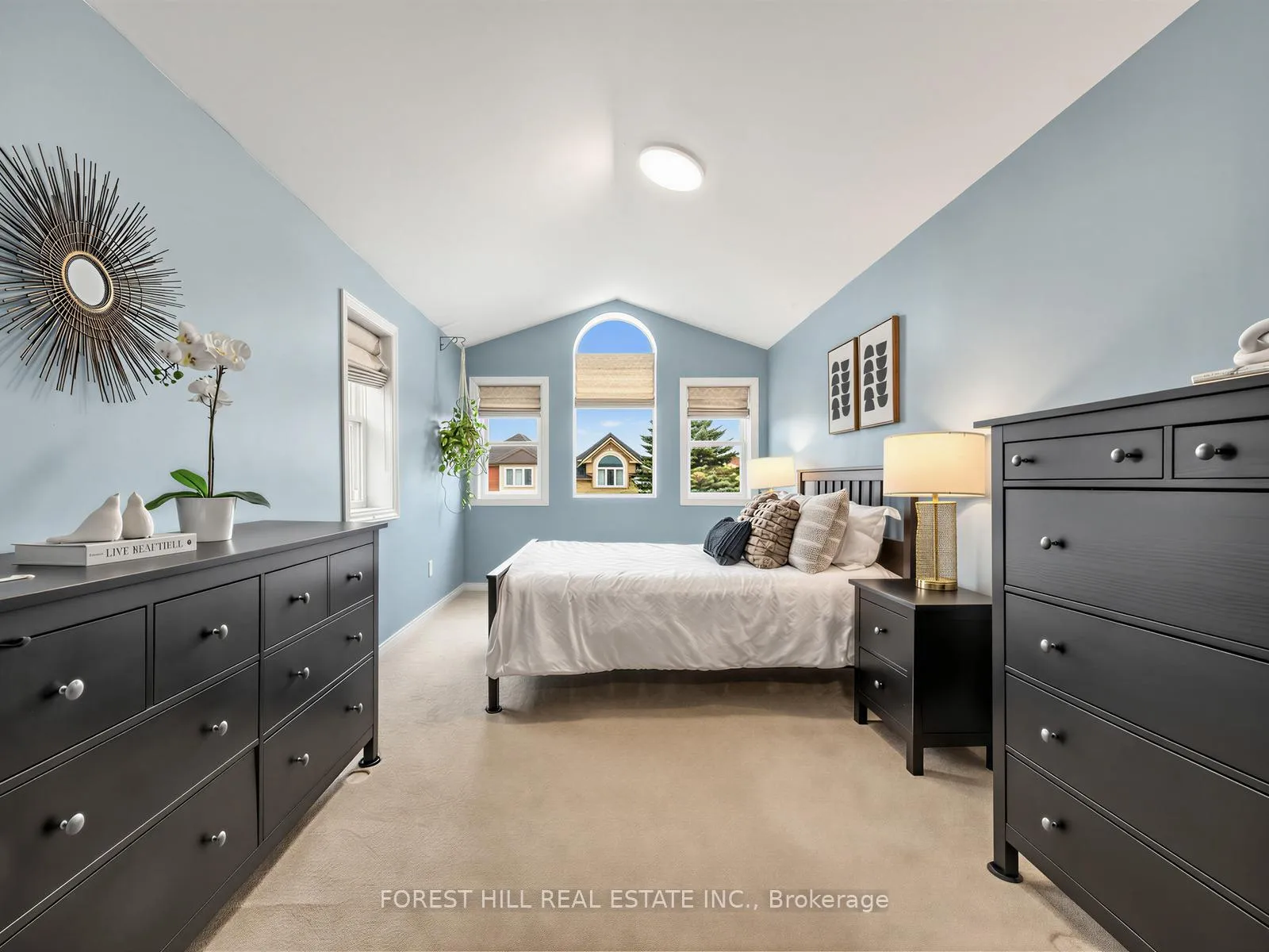 Photo 24 of 39 Prairie Rose Circle, Brampton, Sandringham-Wellington — HOMEH