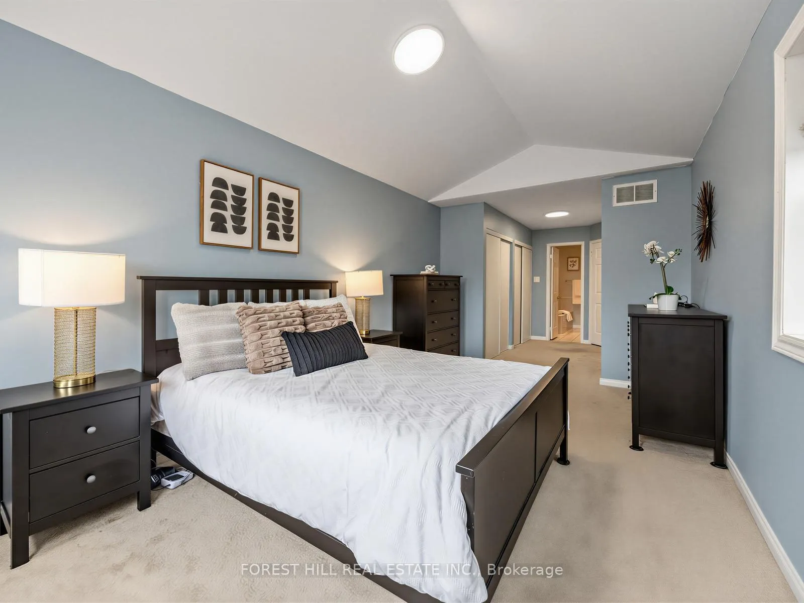 Photo 26 of 39 Prairie Rose Circle, Brampton, Sandringham-Wellington — HOMEH