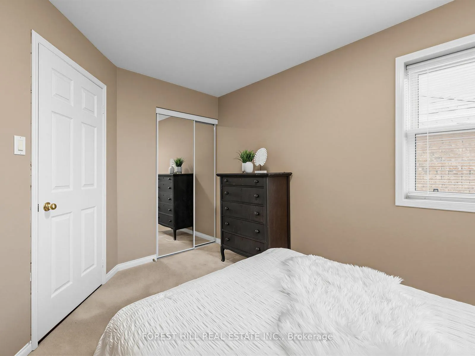 Photo 30 of 39 Prairie Rose Circle, Brampton, Sandringham-Wellington — HOMEH