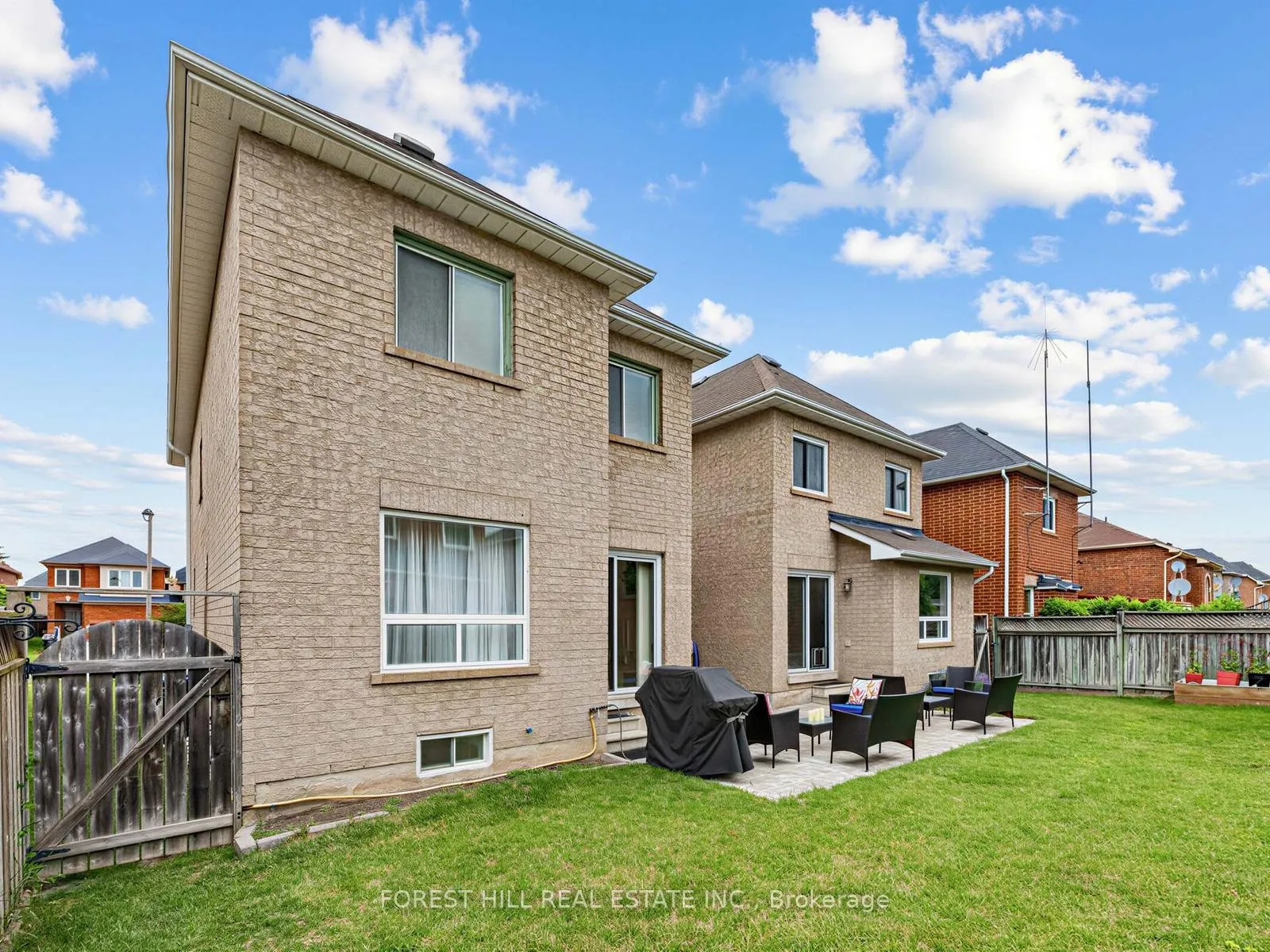 Photo 47 of 39 Prairie Rose Circle, Brampton, Sandringham-Wellington — HOMEH