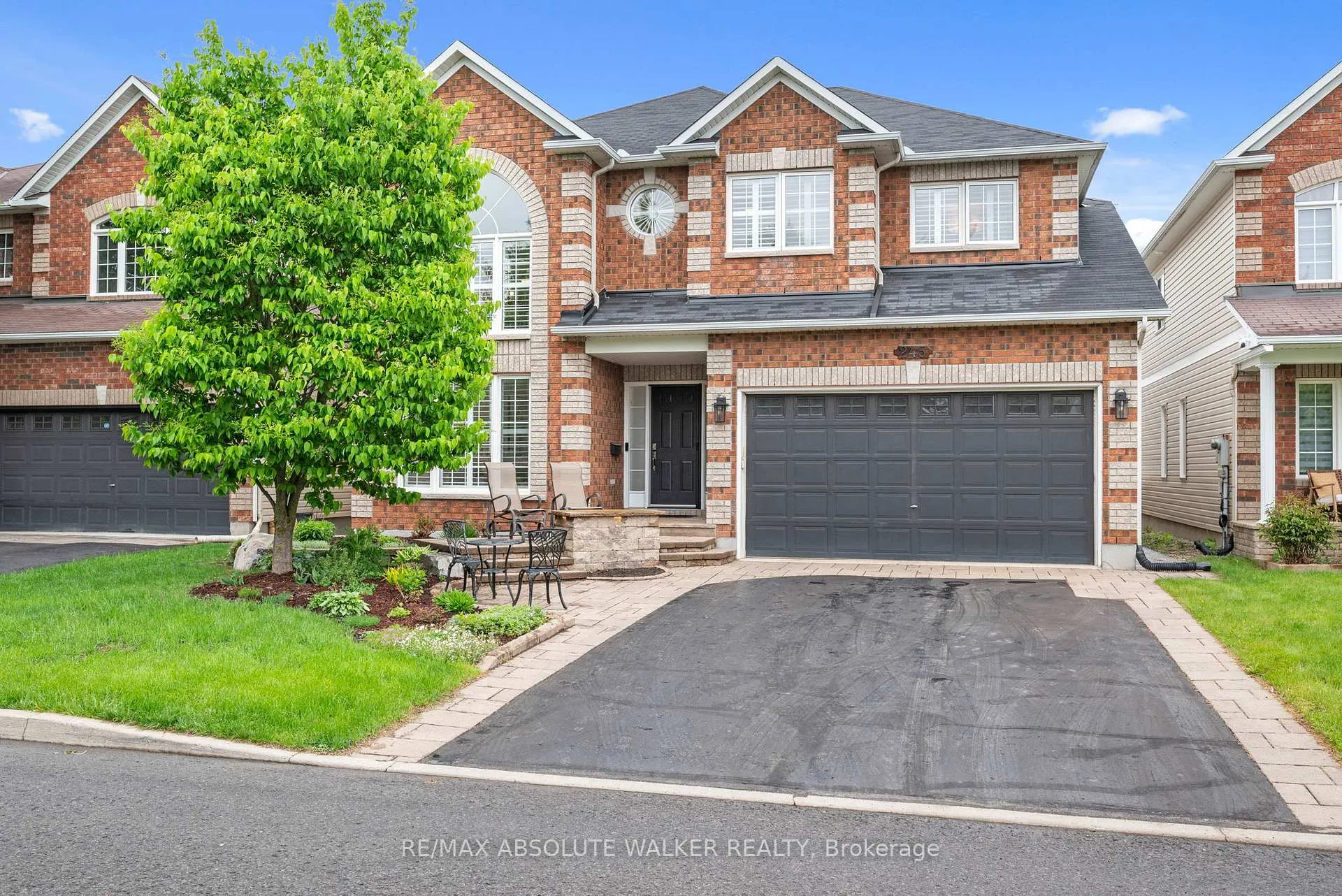 Photo 6 of 245 Lucinda Crescent, Ottawa, Mer Bleue/Bradley Estates/Anderson Park — HOMEH
