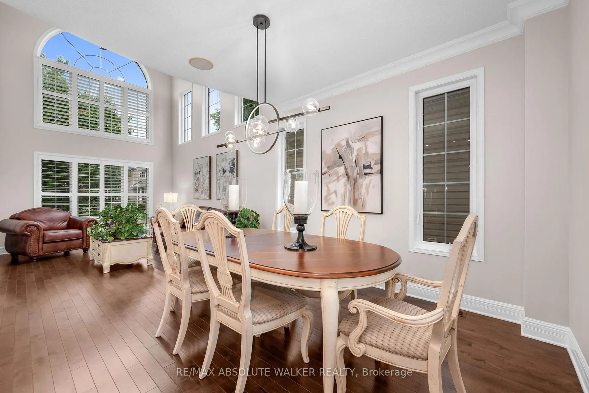 Photo 12 of 245 Lucinda Crescent, Ottawa, Mer Bleue/Bradley Estates/Anderson Park — HOMEH