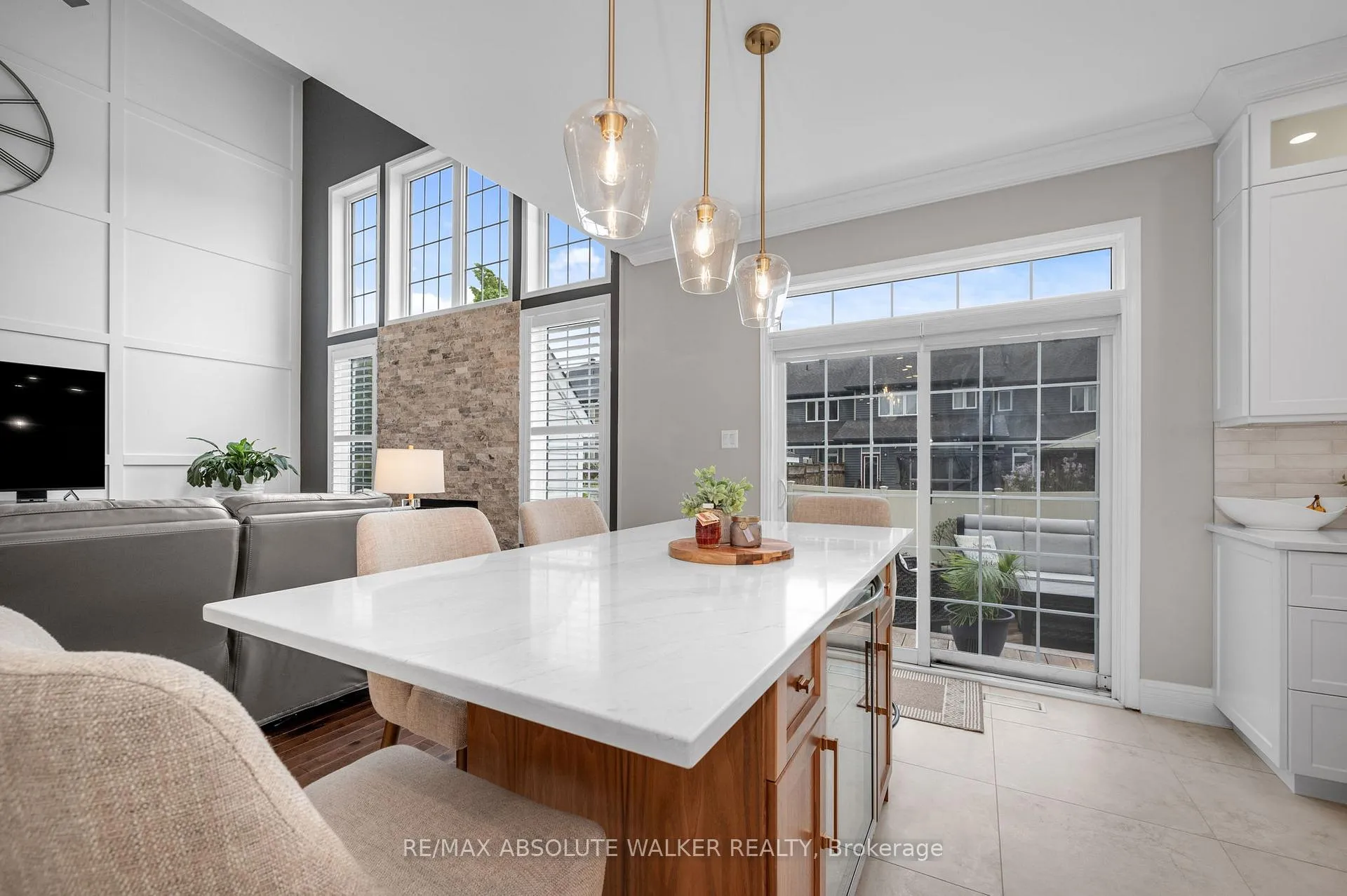 Photo 20 of 245 Lucinda Crescent, Ottawa, Mer Bleue/Bradley Estates/Anderson Park — HOMEH