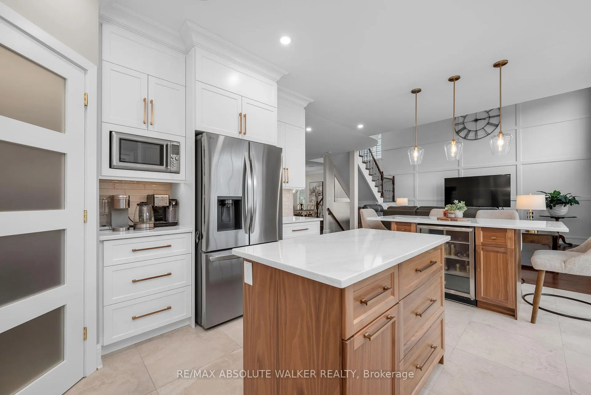 Photo 23 of 245 Lucinda Crescent, Ottawa, Mer Bleue/Bradley Estates/Anderson Park — HOMEH