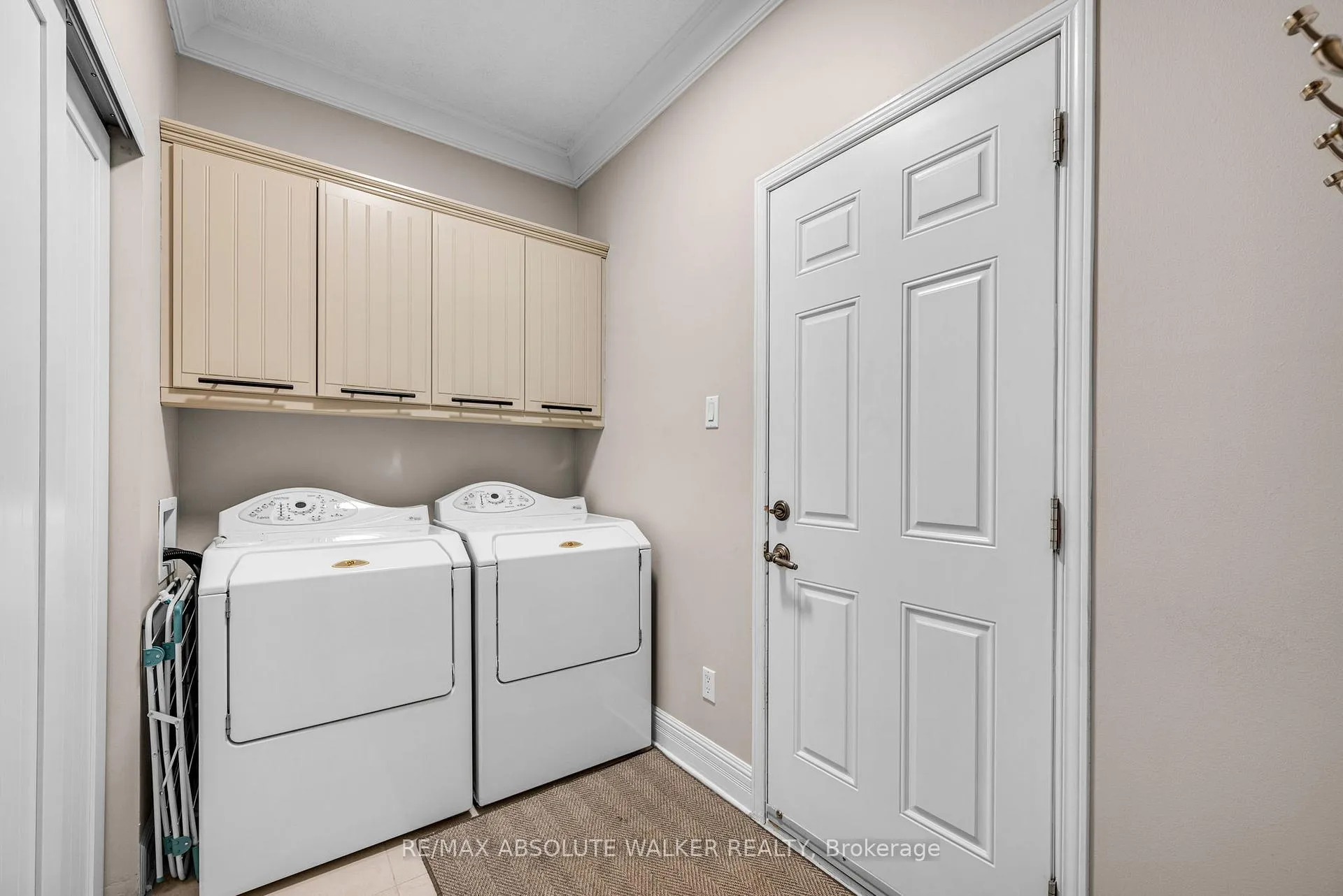 Photo 27 of 245 Lucinda Crescent, Ottawa, Mer Bleue/Bradley Estates/Anderson Park — HOMEH