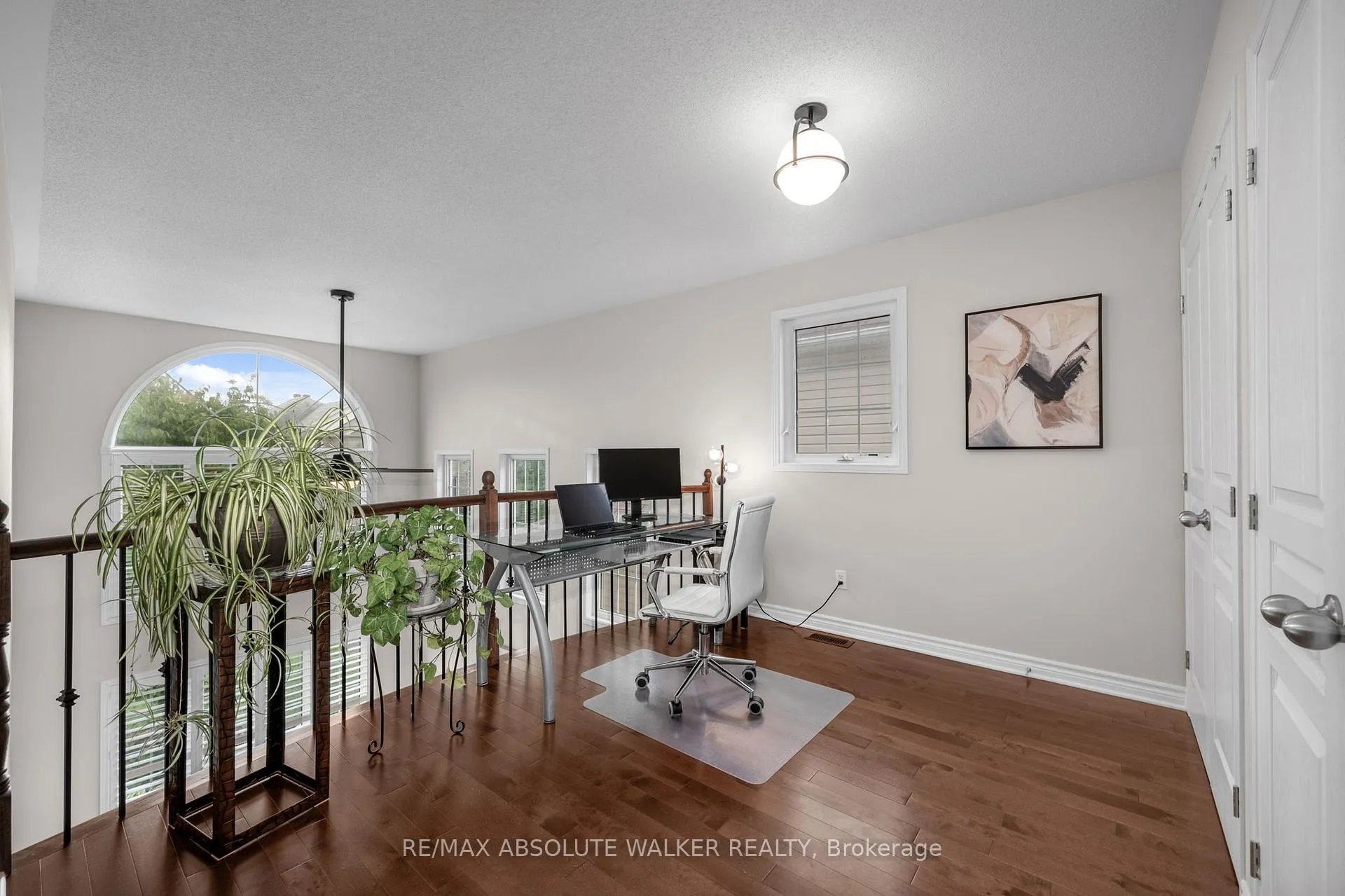 Photo 33 of 245 Lucinda Crescent, Ottawa, Mer Bleue/Bradley Estates/Anderson Park — HOMEH