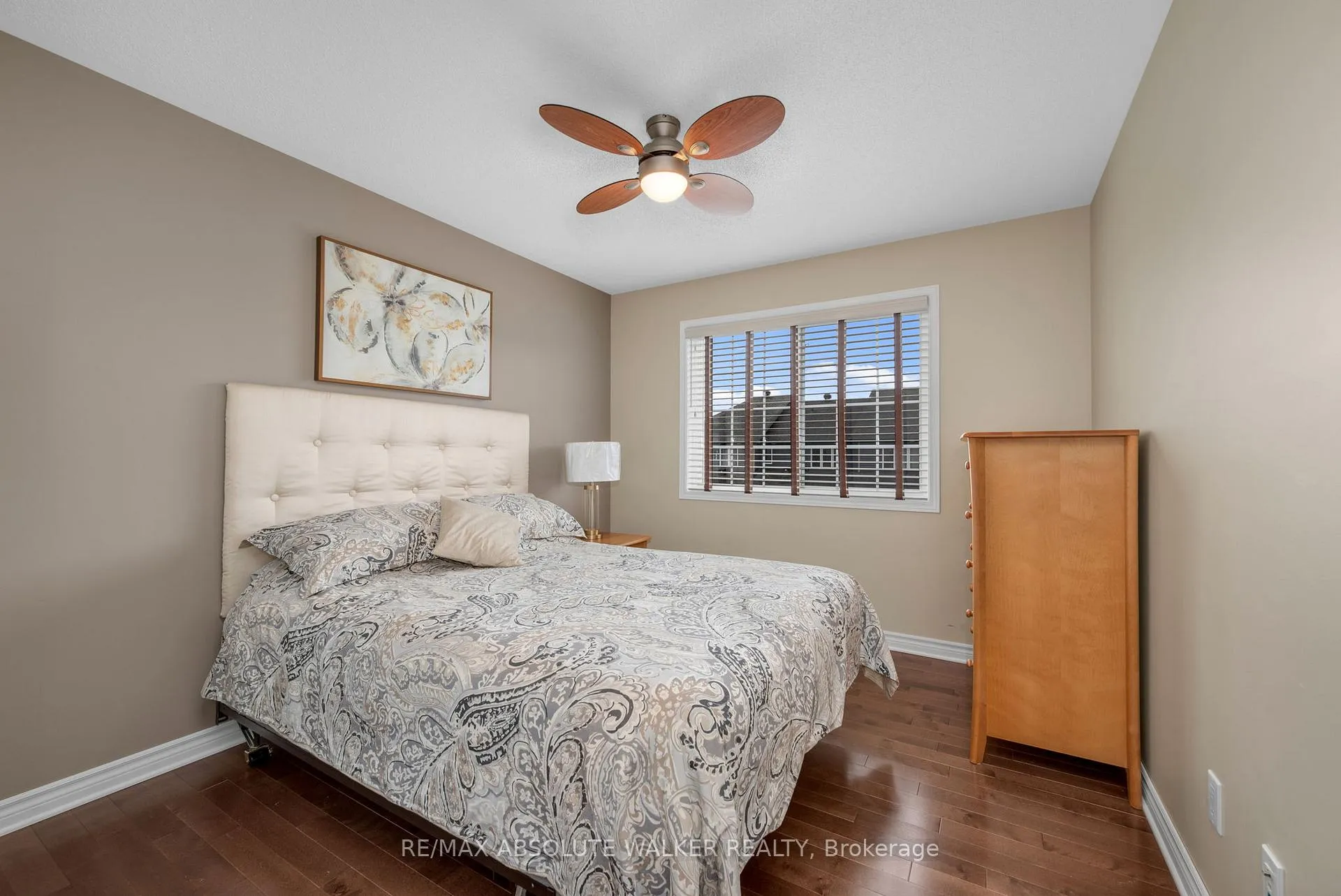 Photo 36 of 245 Lucinda Crescent, Ottawa, Mer Bleue/Bradley Estates/Anderson Park — HOMEH