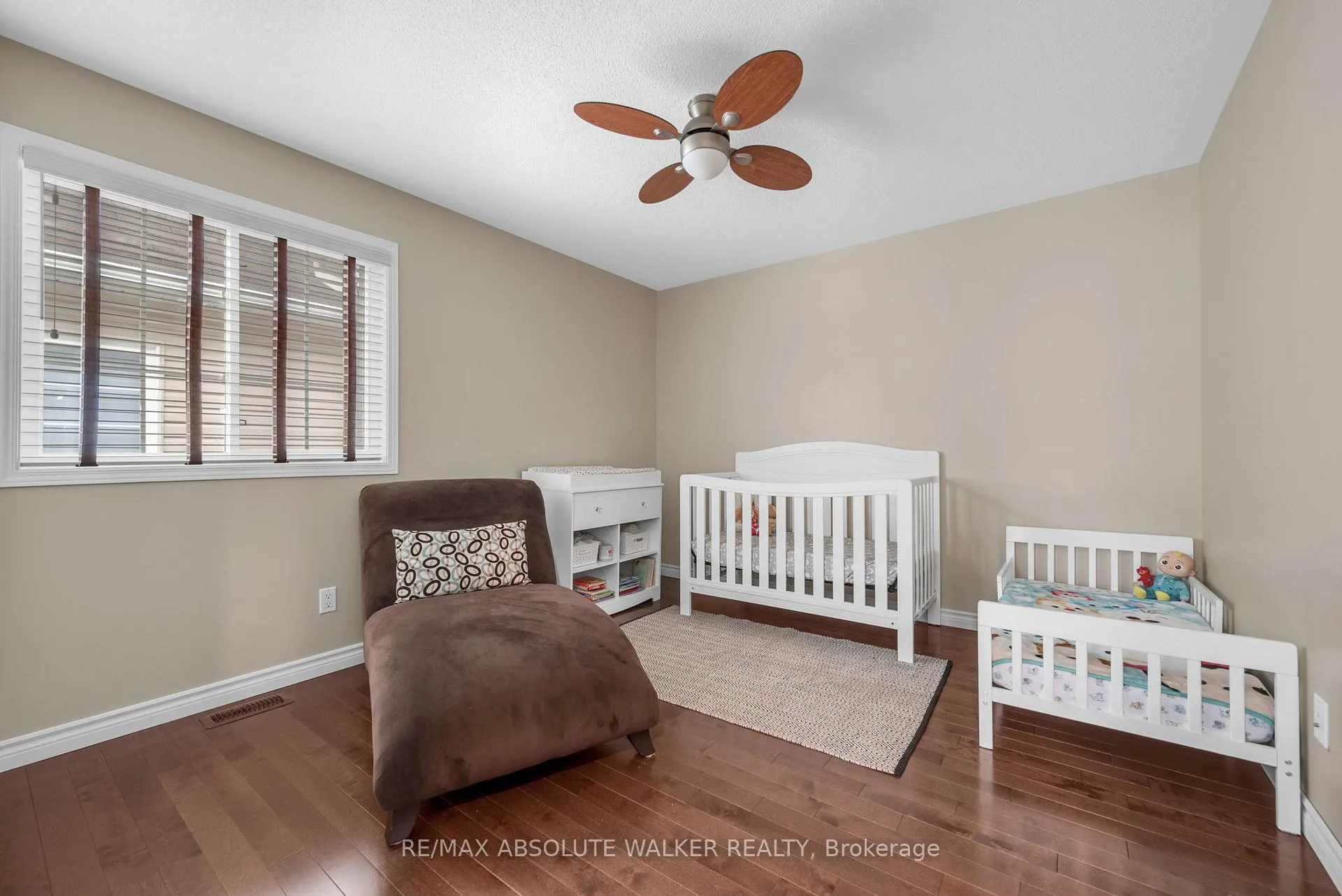 Photo 39 of 245 Lucinda Crescent, Ottawa, Mer Bleue/Bradley Estates/Anderson Park — HOMEH