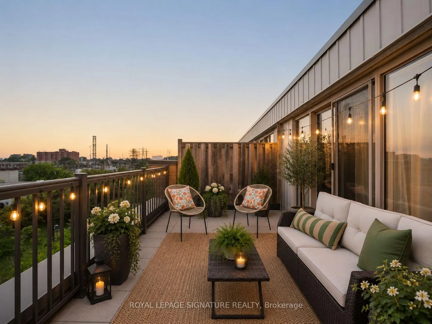 Photo 1 of Unit 232, 10 Foundry Avenue, Toronto, Dovercourt-Wallace Emerson-Junction — HOMEH