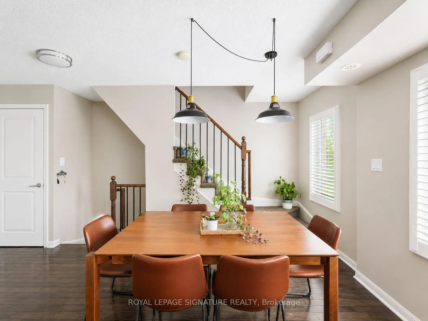 Photo 4 of Unit 232, 10 Foundry Avenue, Toronto, Dovercourt-Wallace Emerson-Junction — HOMEH