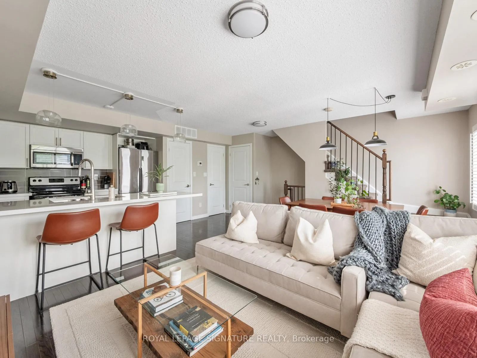 Photo 6 of Unit 232, 10 Foundry Avenue, Toronto, Dovercourt-Wallace Emerson-Junction — HOMEH