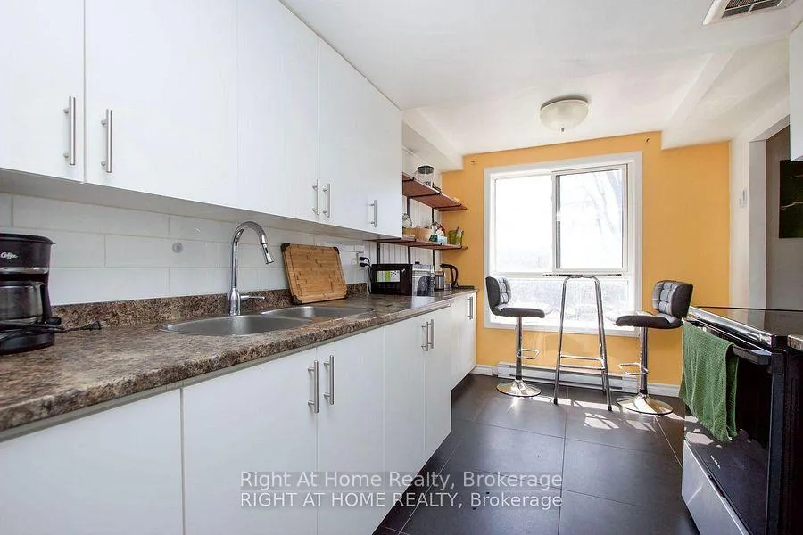 Photo 1 of Unit 79, 53 Taunton Road E, Oshawa, Centennial — HOMEH