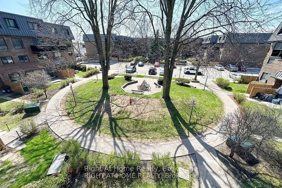 Photo 9 of Unit 79, 53 Taunton Road E, Oshawa, Centennial — HOMEH