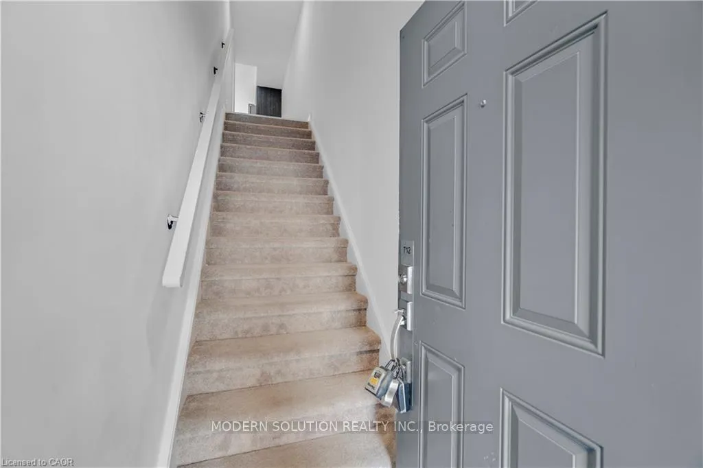 Photo 9 of Unit 712, 1131 Cooke Boulevard, Burlington, LaSalle — HOMEH