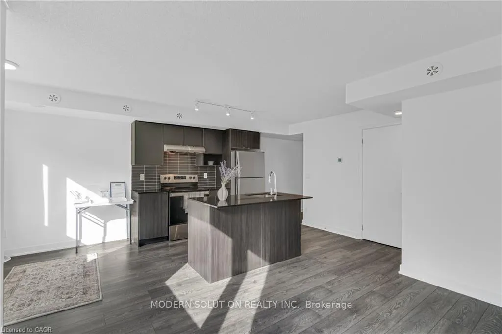 Photo 13 of Unit 712, 1131 Cooke Boulevard, Burlington, LaSalle — HOMEH