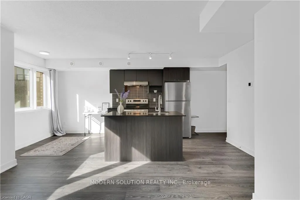 Photo 14 of Unit 712, 1131 Cooke Boulevard, Burlington, LaSalle — HOMEH