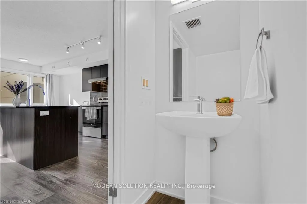 Photo 18 of Unit 712, 1131 Cooke Boulevard, Burlington, LaSalle — HOMEH