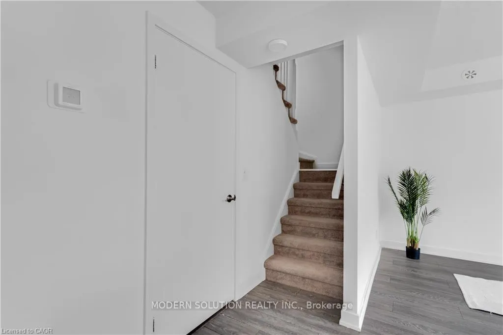 Photo 21 of Unit 712, 1131 Cooke Boulevard, Burlington, LaSalle — HOMEH