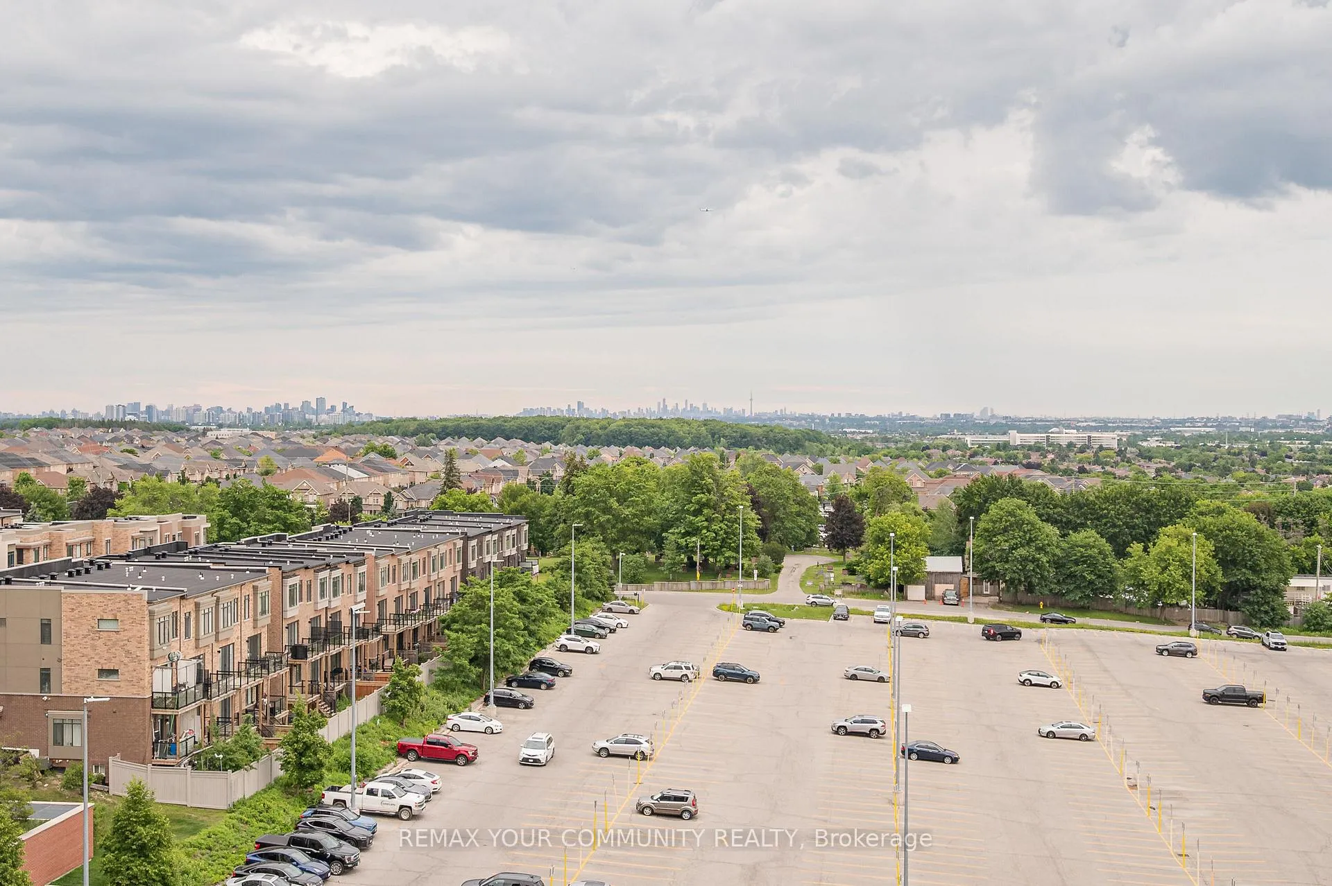 Photo 19 of Unit 1002, 120 Eagle Rock Way, Vaughan, Rural Vaughan — HOMEH