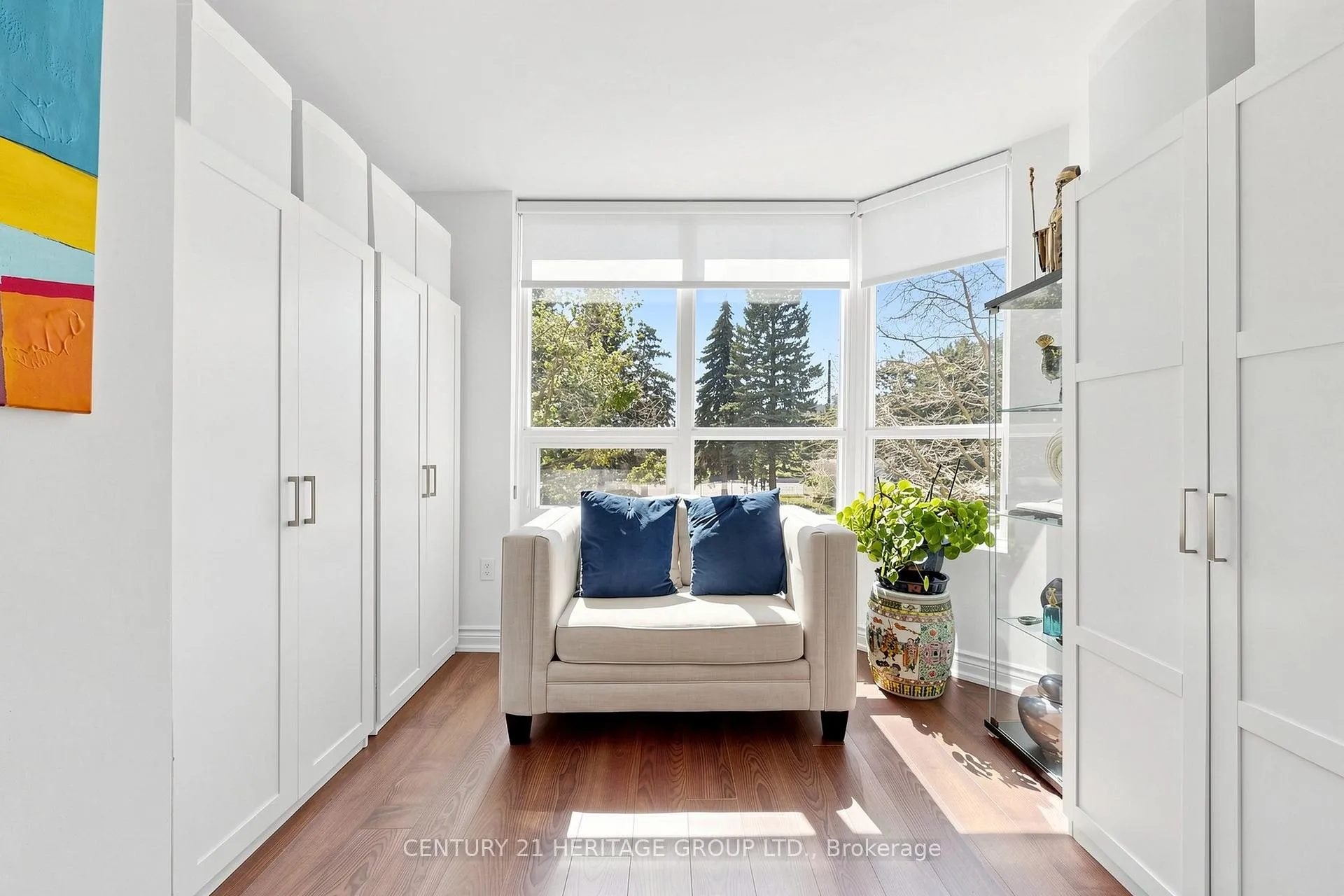 Photo 12 of Unit 210, 7601 Bathurst Street, Vaughan, Crestwood-Springfarm-Yorkhill — HOMEH