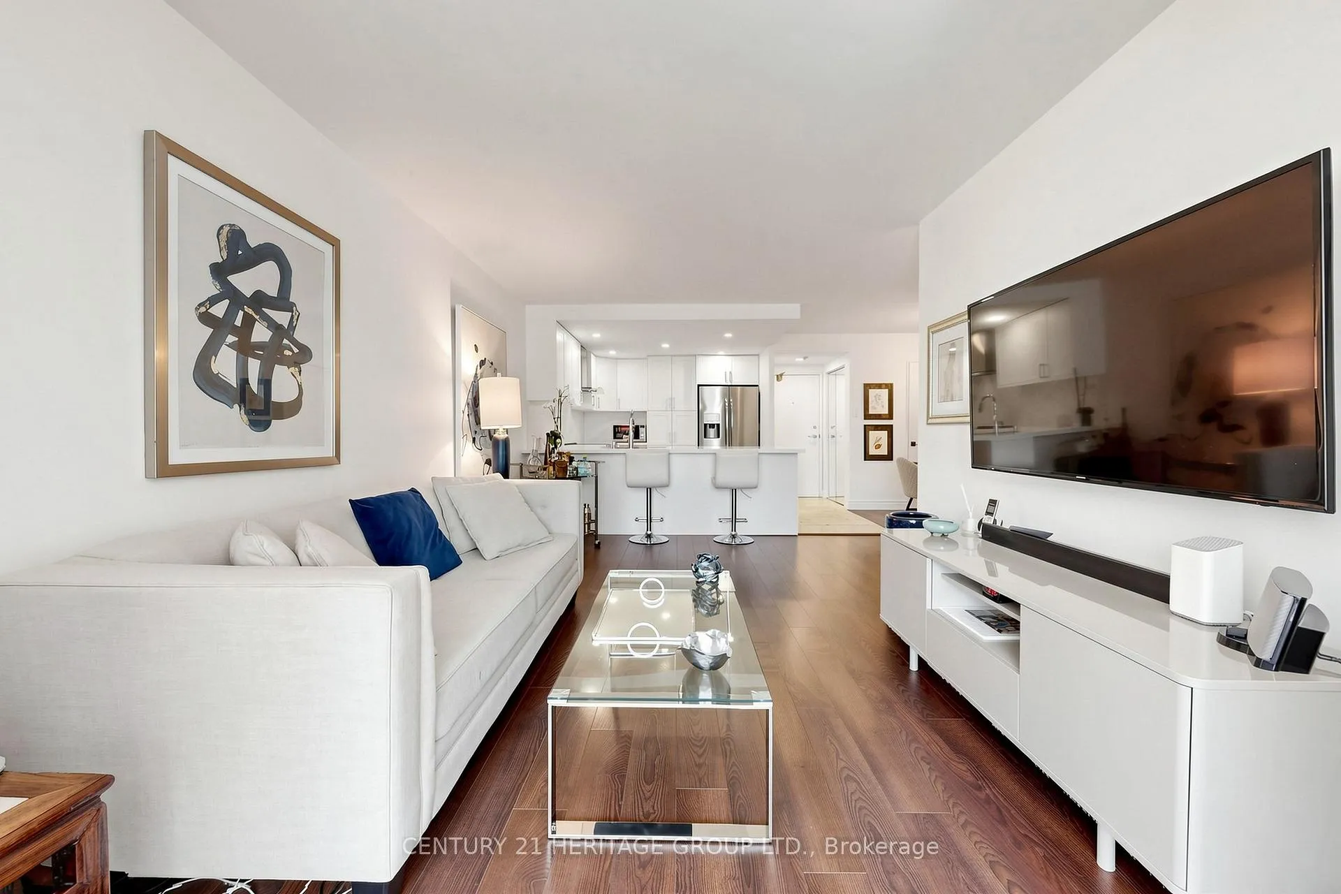 Photo 14 of Unit 210, 7601 Bathurst Street, Vaughan, Crestwood-Springfarm-Yorkhill — HOMEH