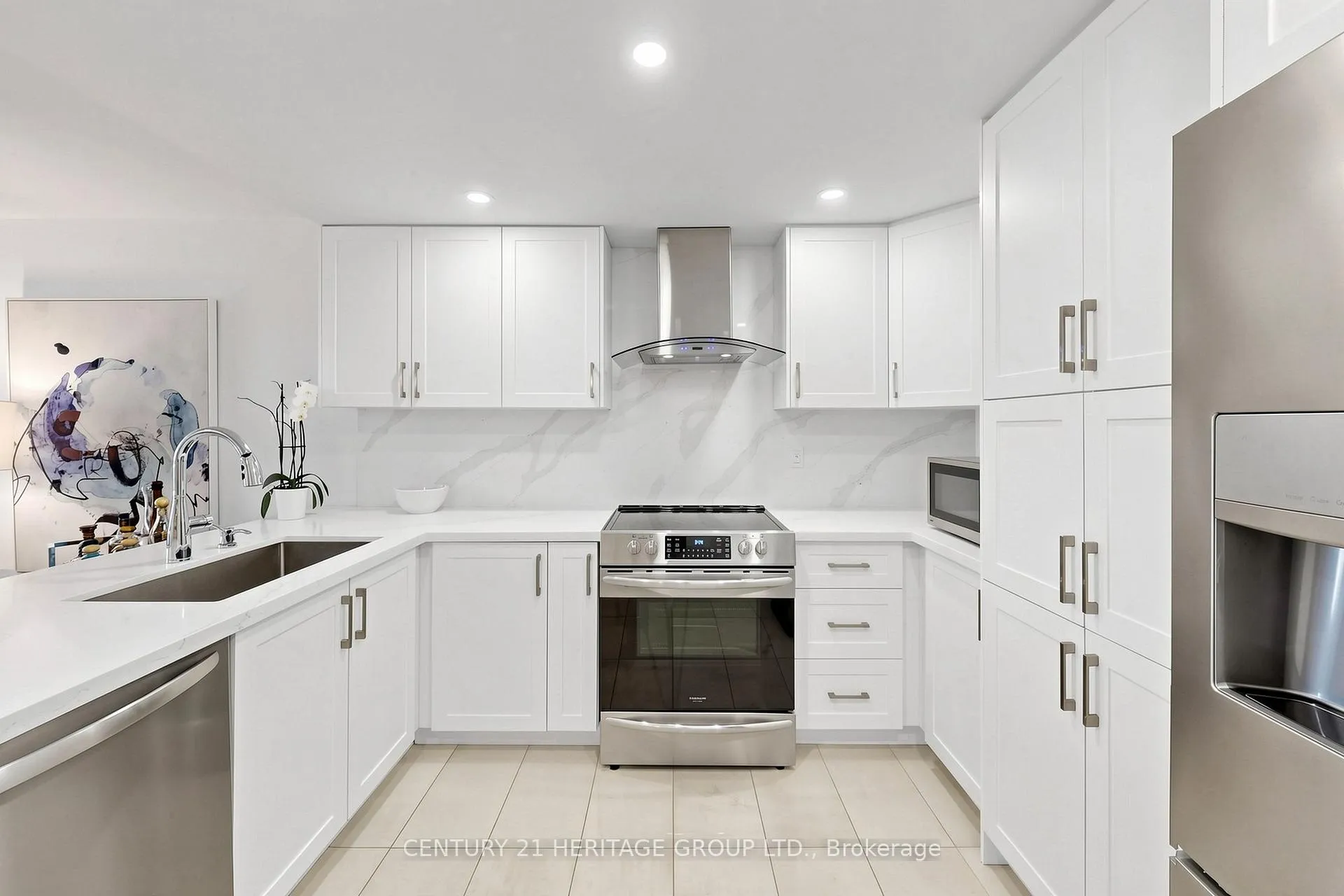 Photo 20 of Unit 210, 7601 Bathurst Street, Vaughan, Crestwood-Springfarm-Yorkhill — HOMEH