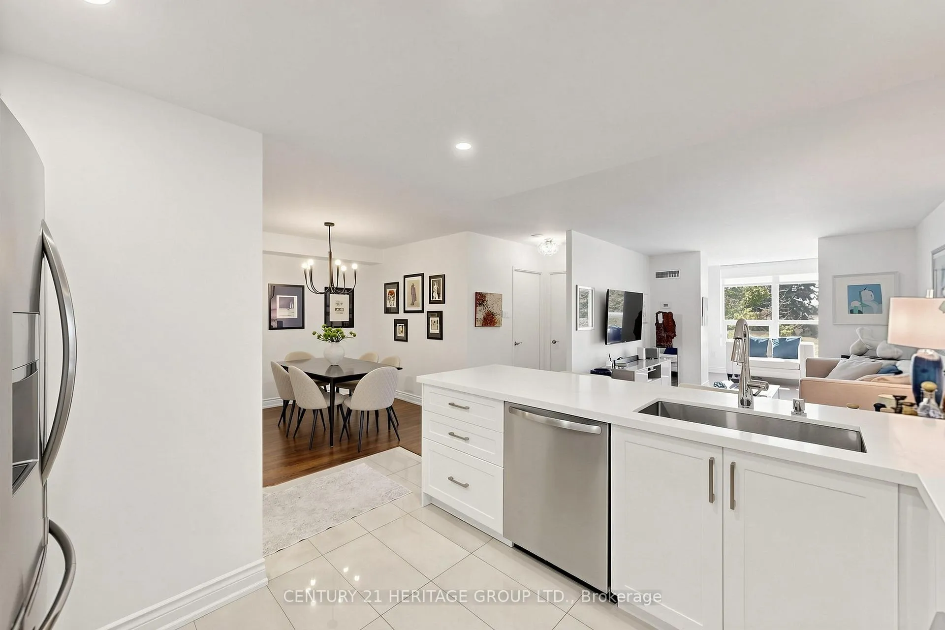 Photo 24 of Unit 210, 7601 Bathurst Street, Vaughan, Crestwood-Springfarm-Yorkhill — HOMEH