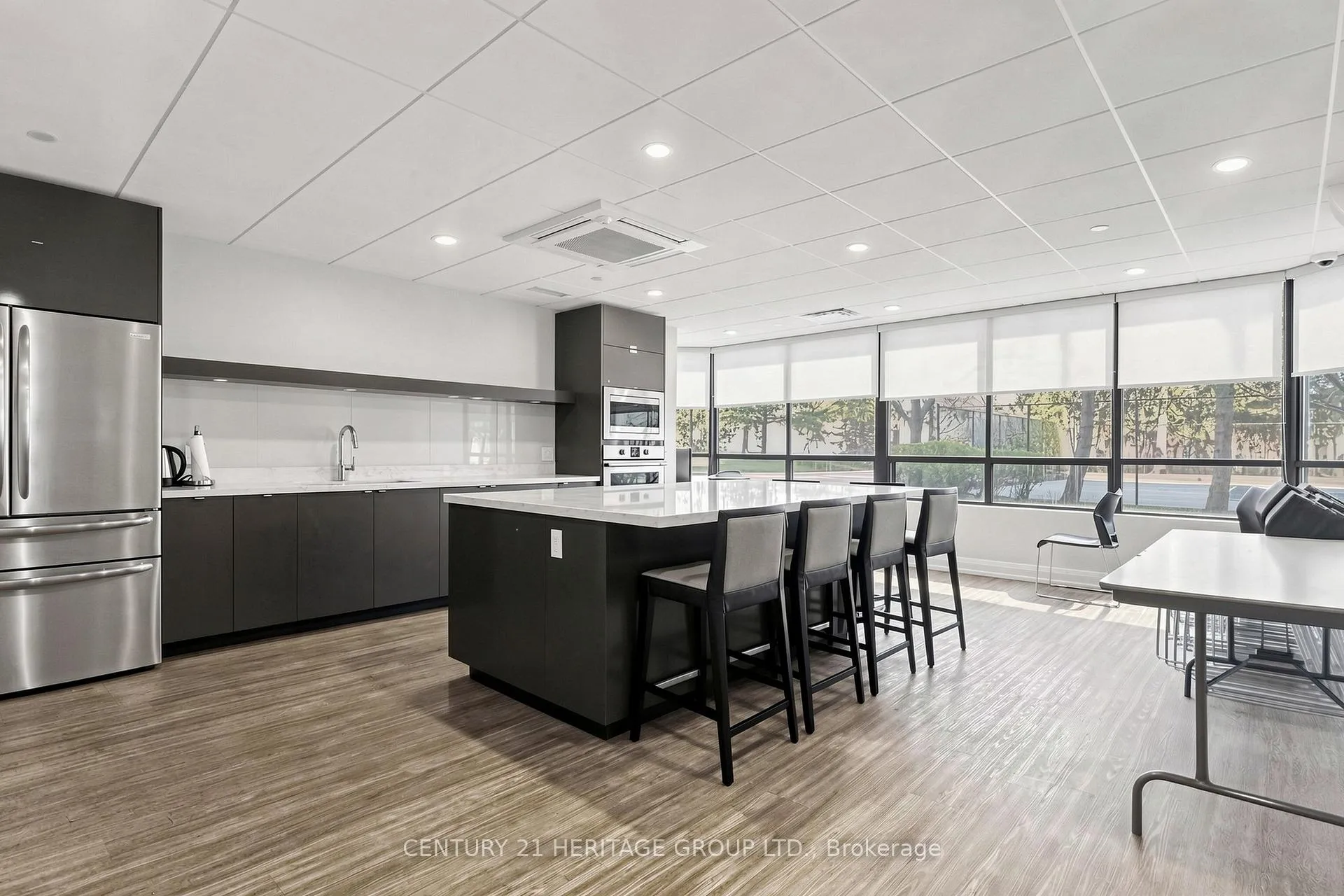 Photo 30 of Unit 210, 7601 Bathurst Street, Vaughan, Crestwood-Springfarm-Yorkhill — HOMEH