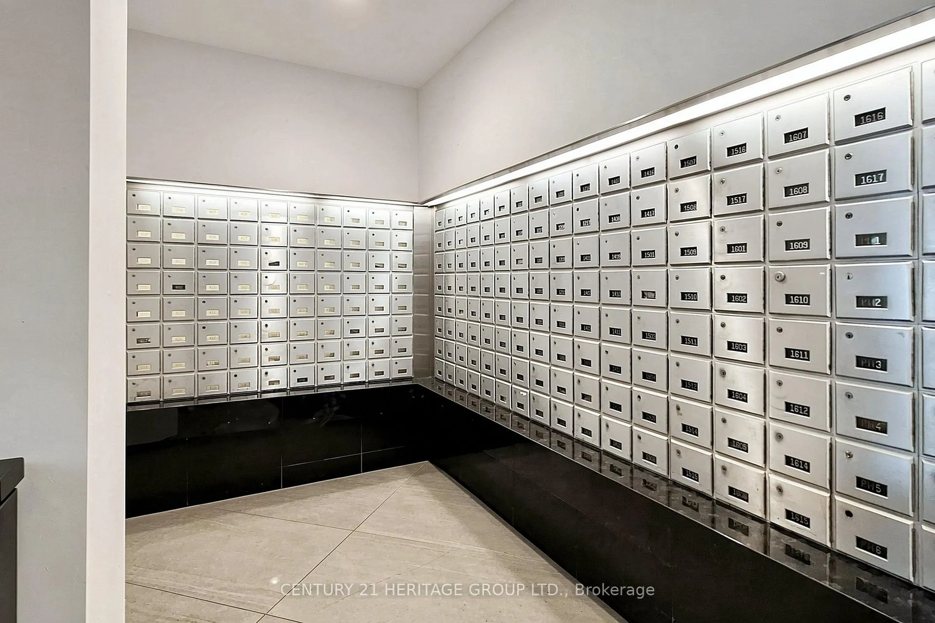 Photo 36 of Unit 210, 7601 Bathurst Street, Vaughan, Crestwood-Springfarm-Yorkhill — HOMEH