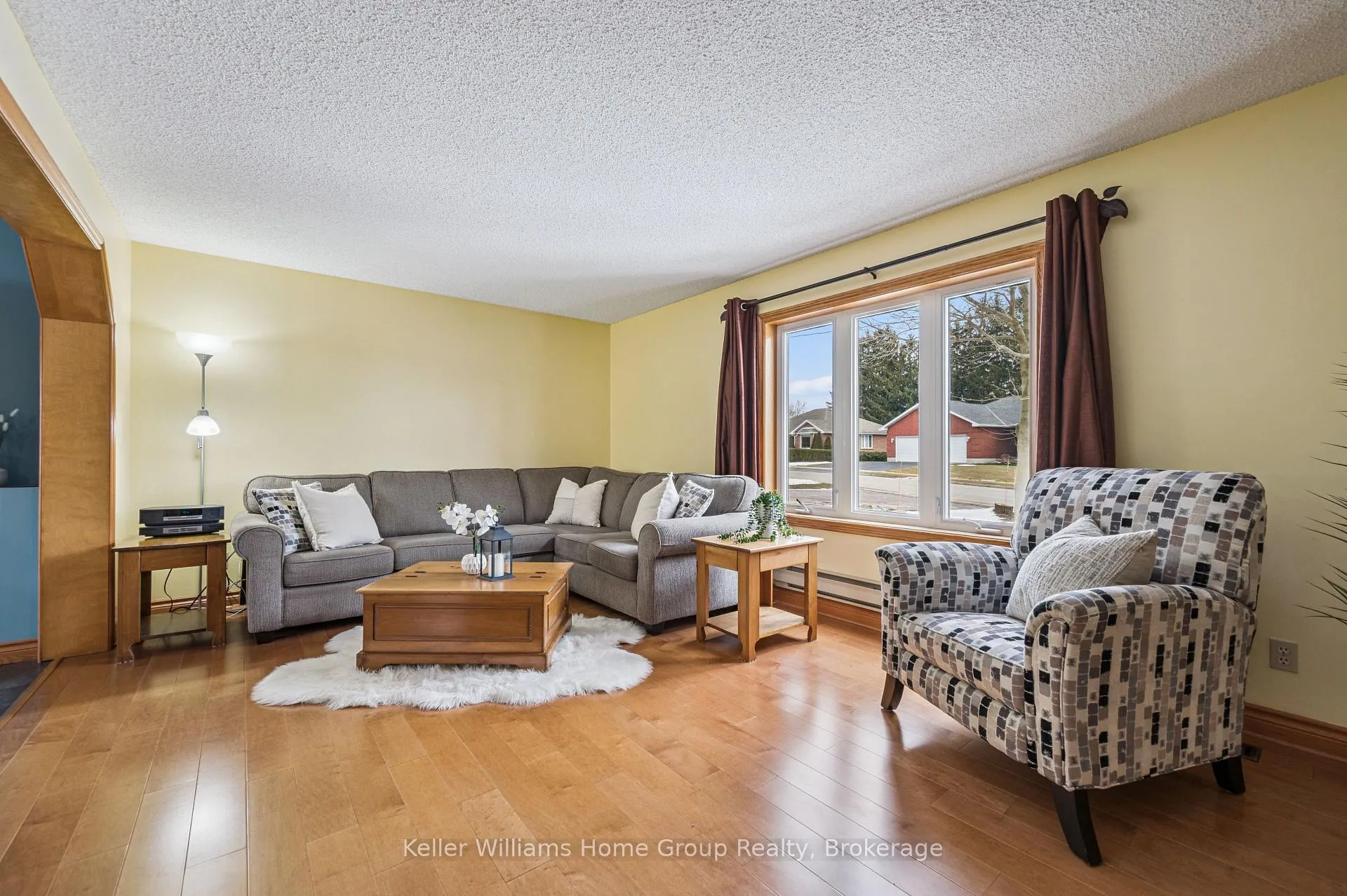 Photo 8 of 28 Edward Street, Mapleton, Rural Mapleton — HOMEH