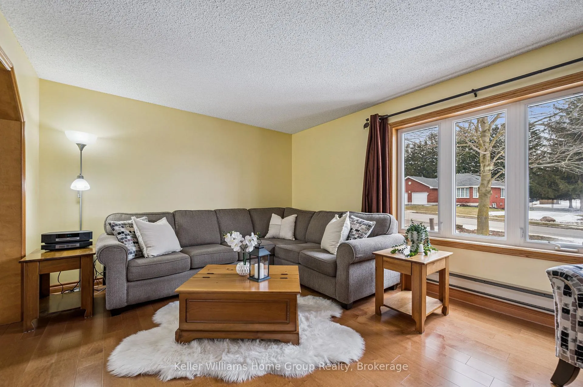 Photo 9 of 28 Edward Street, Mapleton, Rural Mapleton — HOMEH