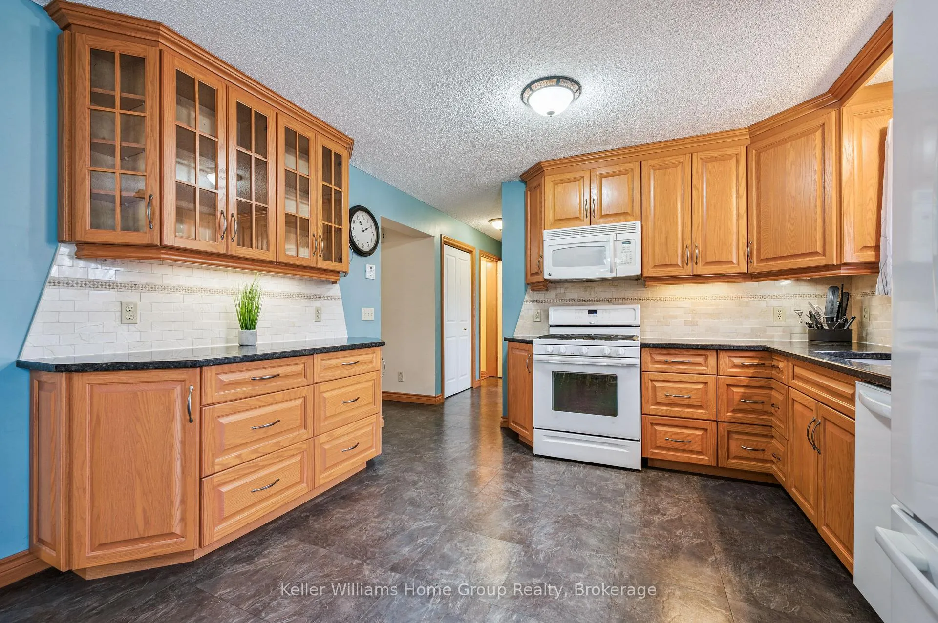 Photo 14 of 28 Edward Street, Mapleton, Rural Mapleton — HOMEH
