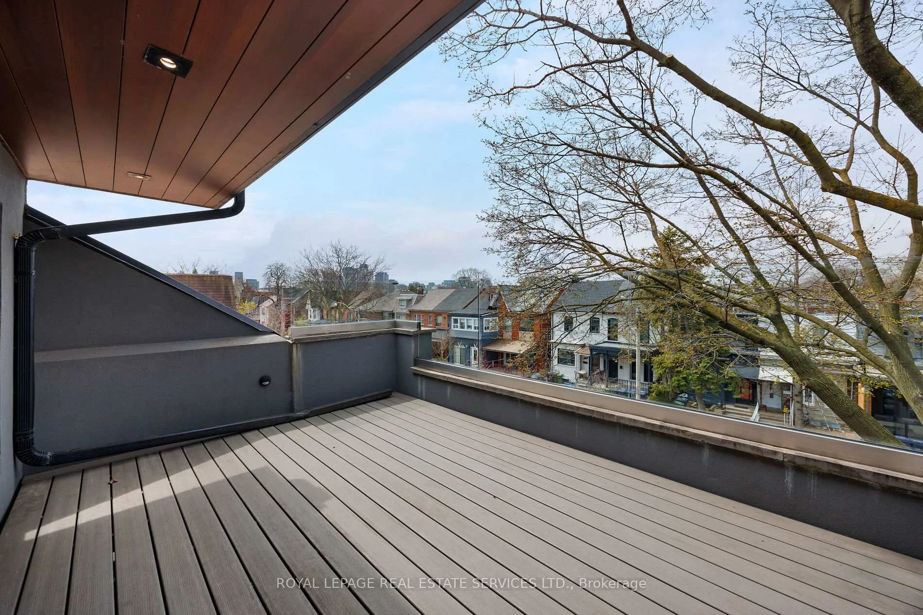 Photo 32 of 121 Markham Street, Toronto, Trinity-Bellwoods — HOMEH