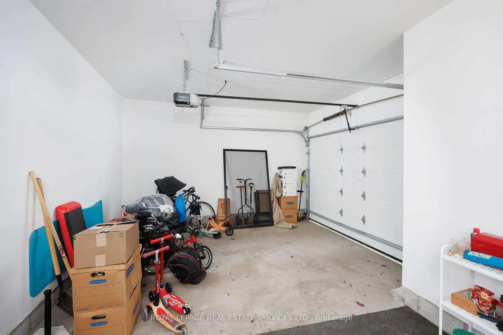 Photo 39 of 121 Markham Street, Toronto, Trinity-Bellwoods — HOMEH