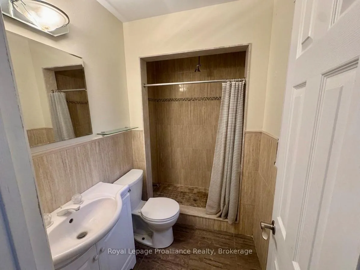 Photo 4 of 2683 Maplegrove Road, Cavan Monaghan, Cavan-Monaghan — HOMEH