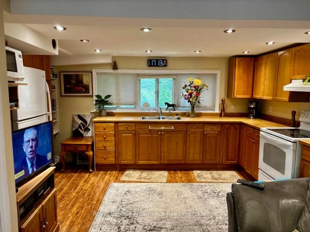 Photo 10 of 2683 Maplegrove Road, Cavan Monaghan, Cavan-Monaghan — HOMEH