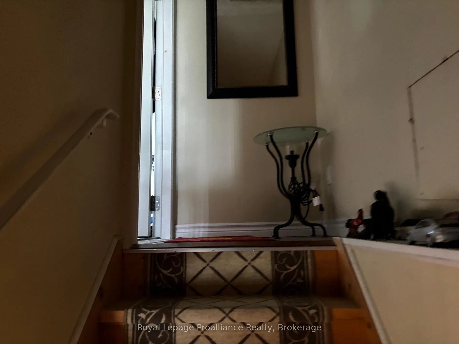 Photo 11 of 2683 Maplegrove Road, Cavan Monaghan, Cavan-Monaghan — HOMEH