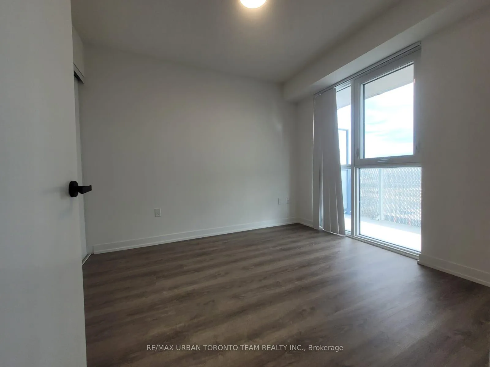 Photo 10 of Unit 3505, 195 Commerce Street, Vaughan, Vaughan Corporate Centre — HOMEH