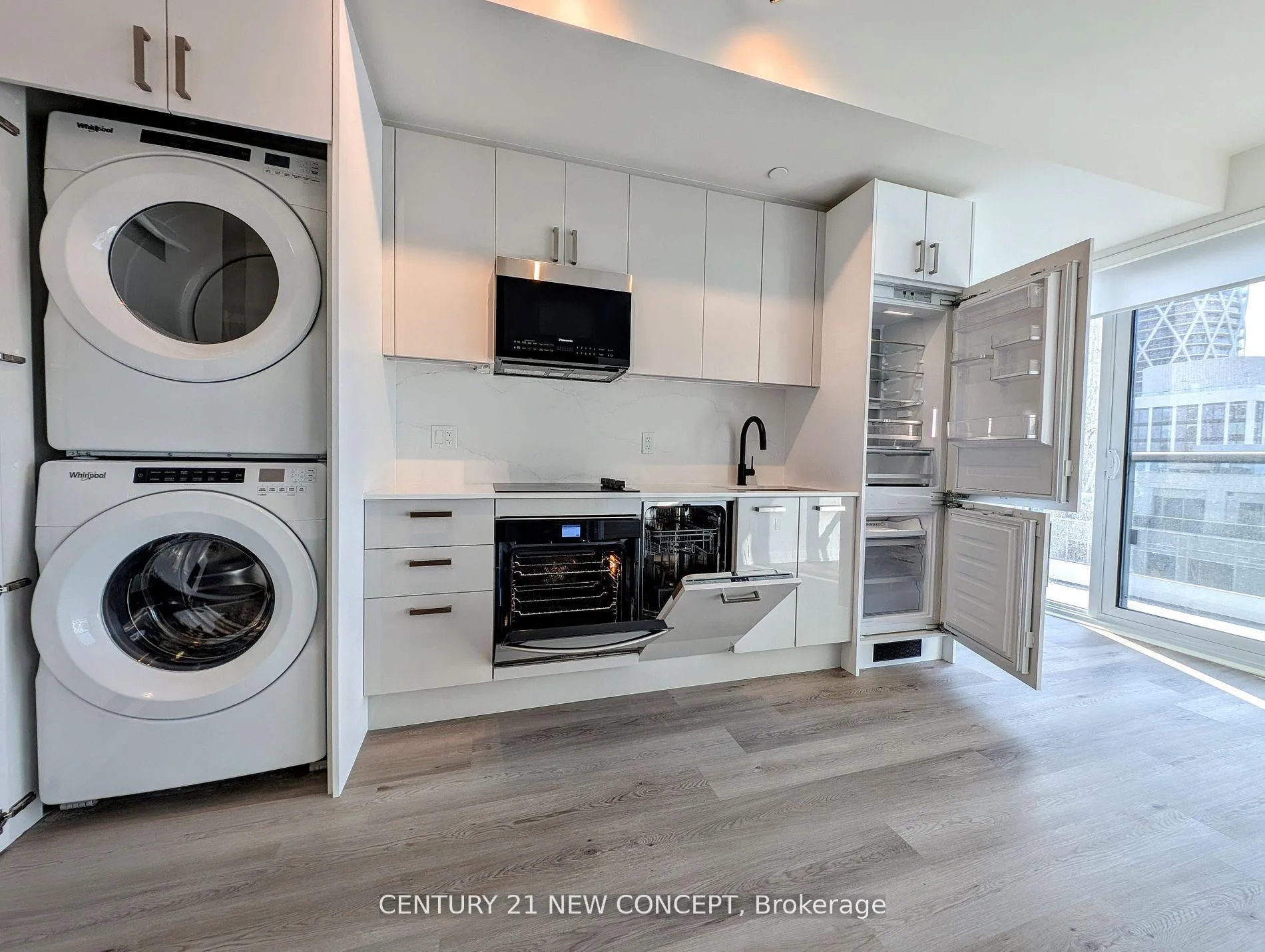 Photo 6 of Unit 1408, 280 Dundas Street W, Toronto, Kensington-Chinatown — HOMEH