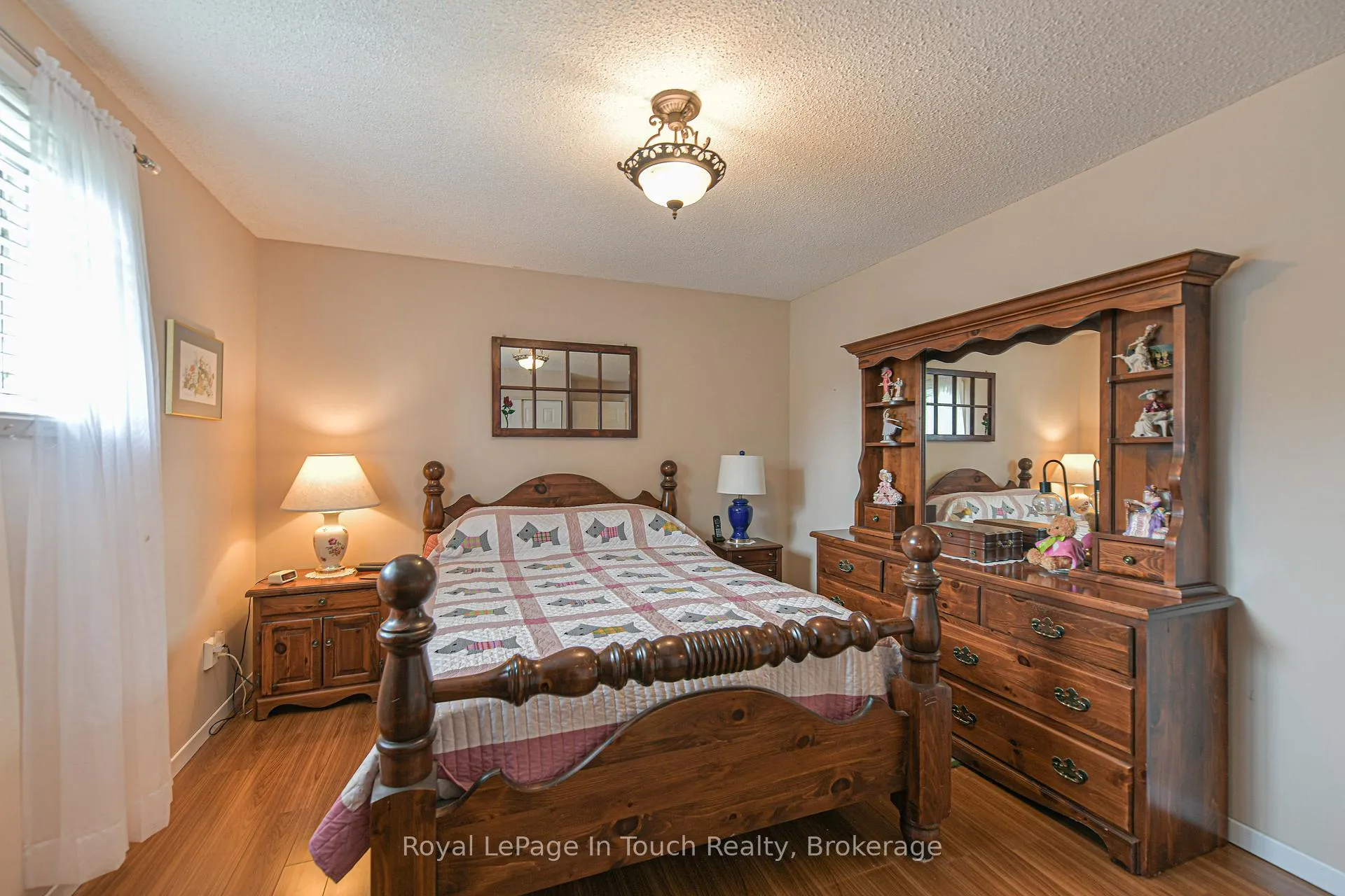 Photo 15 of 642 Randles Crescent, Midland — HOMEH