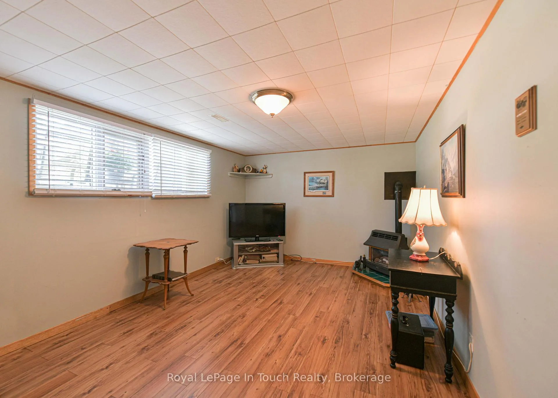 Photo 19 of 642 Randles Crescent, Midland — HOMEH