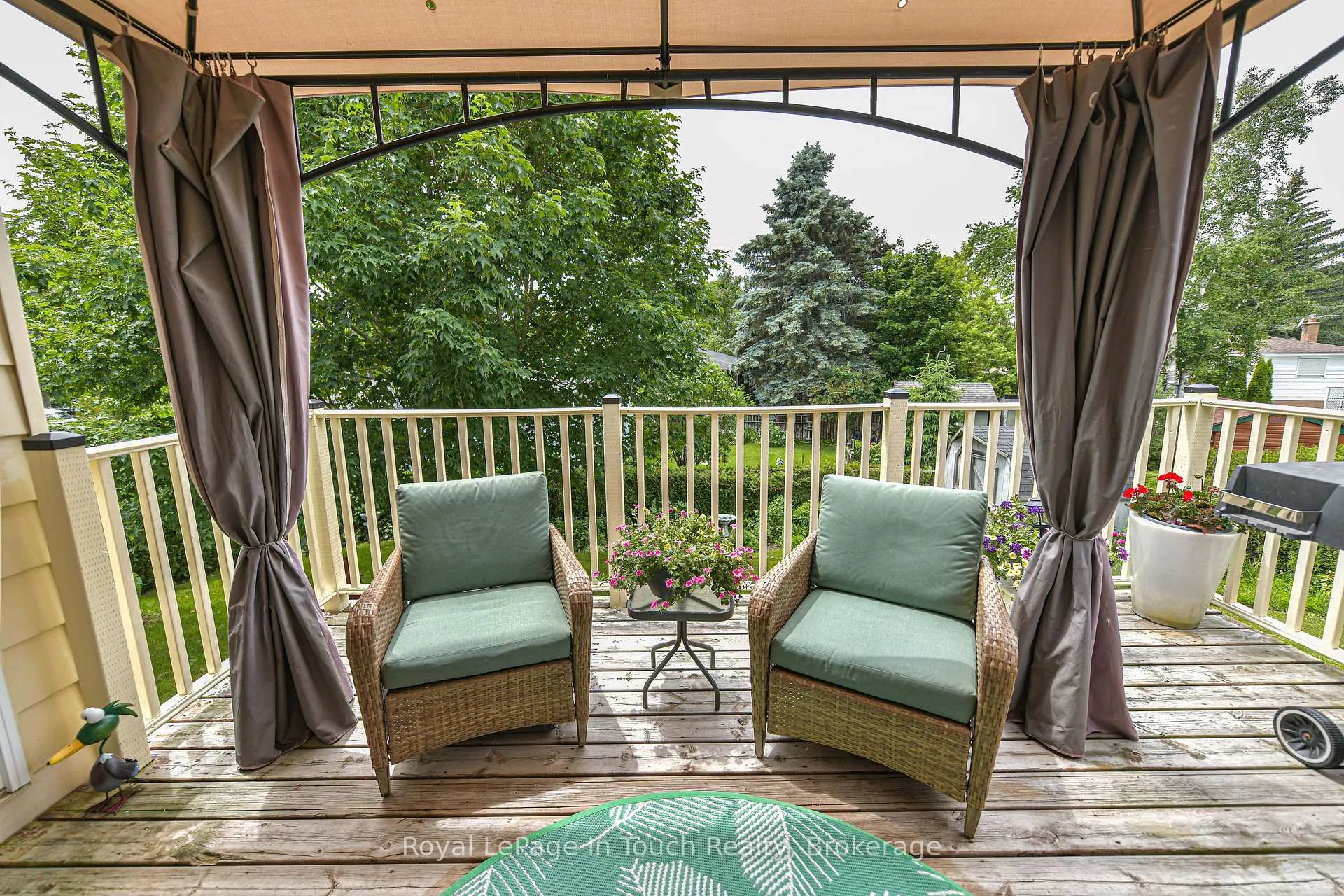 Photo 26 of 642 Randles Crescent, Midland — HOMEH